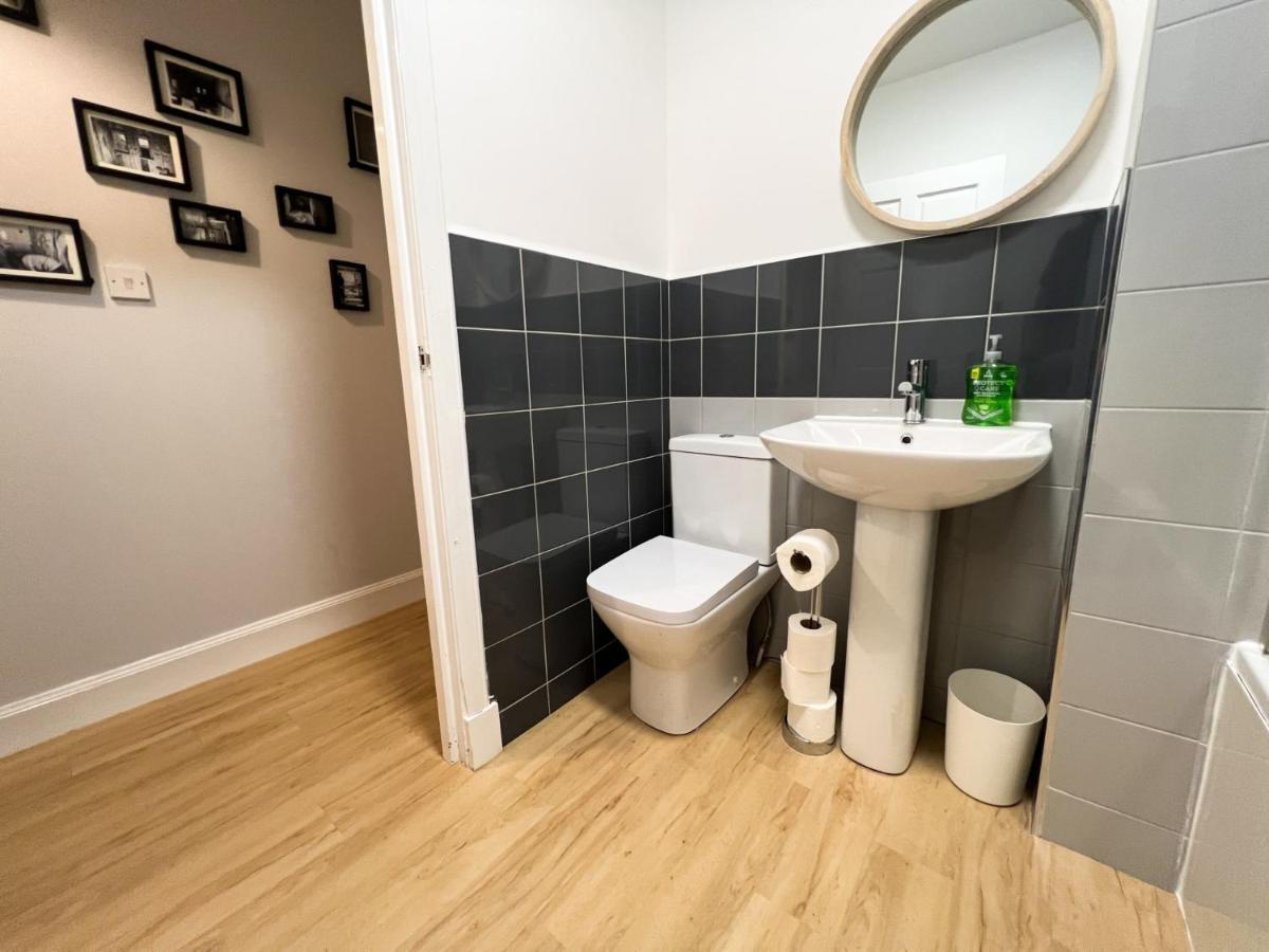 Glasgow 2 Bedroom Apartment Exterior photo